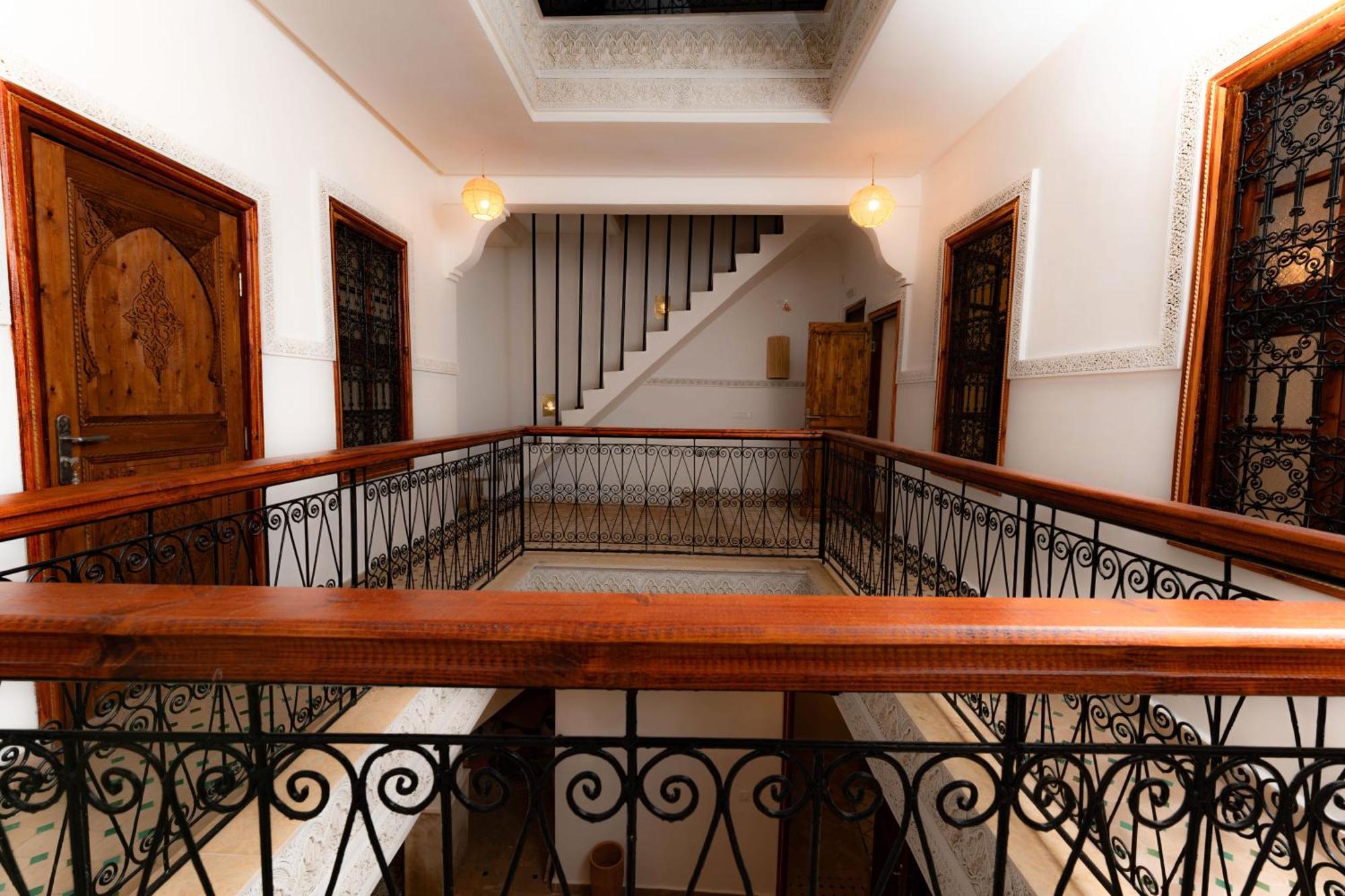 Guest house Abrare *